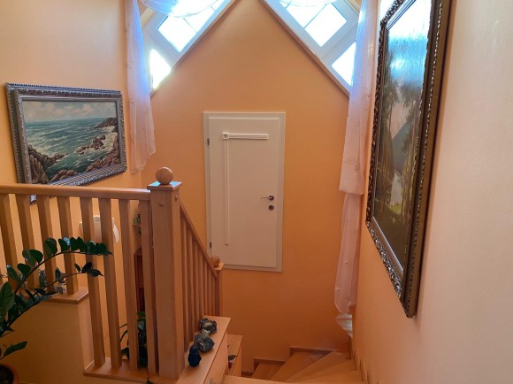 Prodej RD 6+1 v Doubravicích u Českých Budějovic (foto 11)