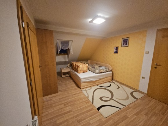 Prodej RD 6+1 v Doubravicích u Českých Budějovic (foto 5)